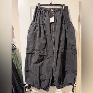 Free People Charcoal Maxi Skirt 🔥 Oversized